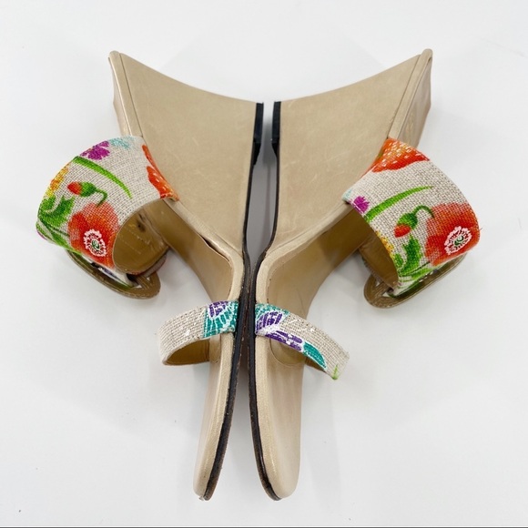 Stuart Weitzman Slip On Wedge Sandal - Picture 3 of 11